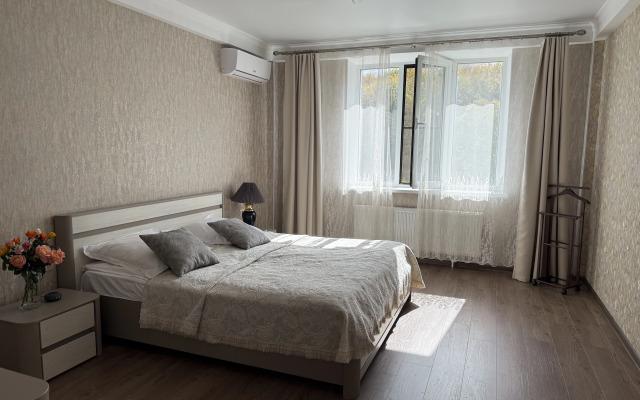 Dvukhkomnatnaya Lenina 49 (30) Flat