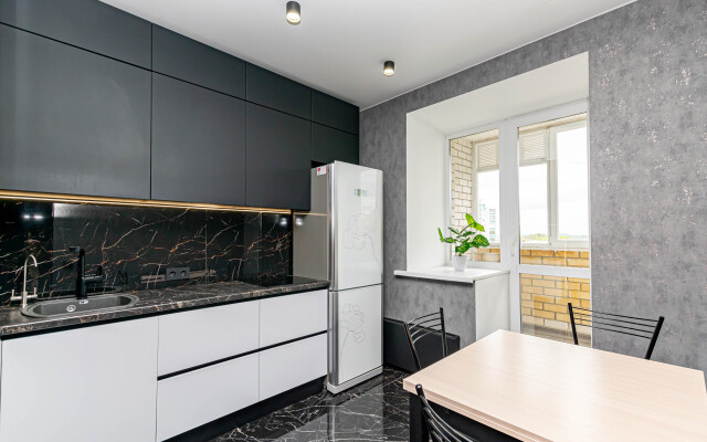 Sovremennie Uyutniye U Tts Planeta Apartments