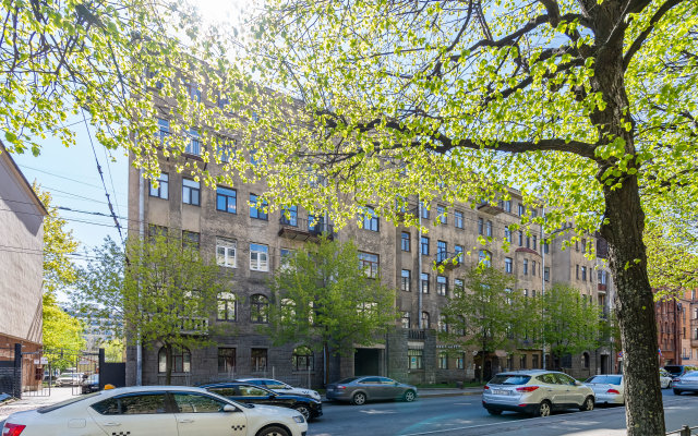 SutkiLive v Serdce Petrogradki Apartments