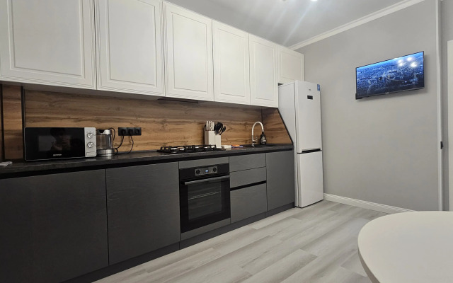 Raydas Na Oranzhereynoy 17-3 Apartment