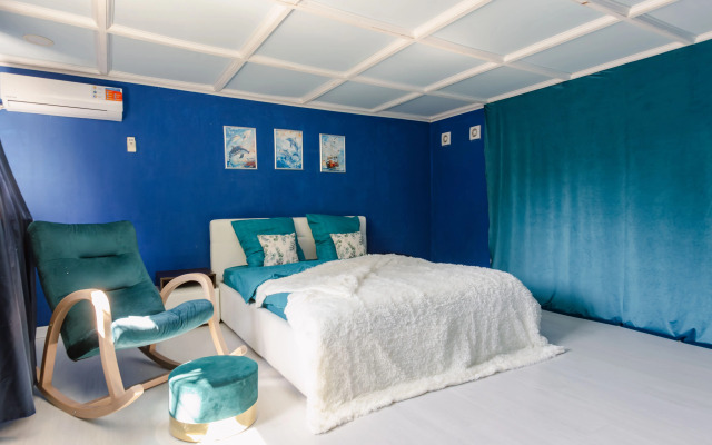 Dvukhurovnevaya V Tsentre Astrakhani Flat