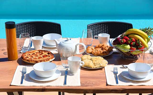 Вилла Orientem Villa Heated Pool