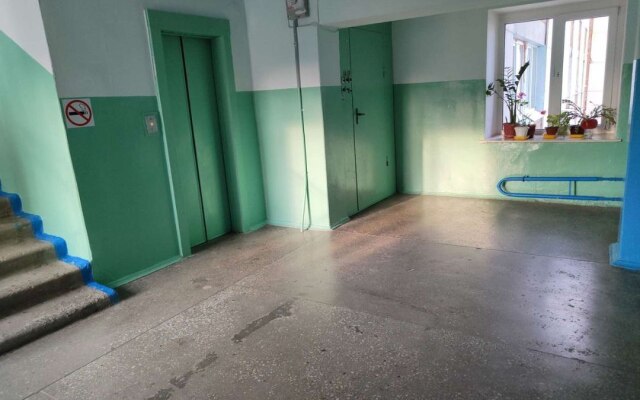 V geograficheskom tsentre Flat