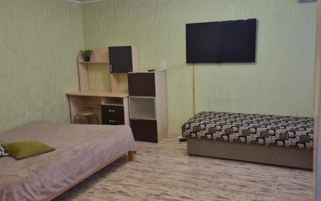 Апартаменты на Маршала Жукова 24