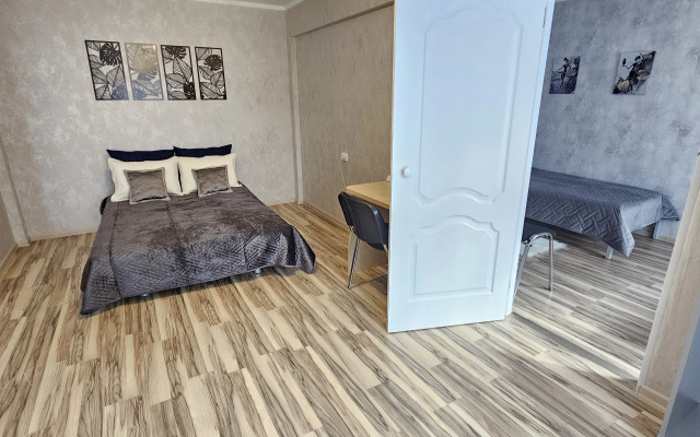 Dvukhkomnatnaya  U Razliva V Sestroretske Flat