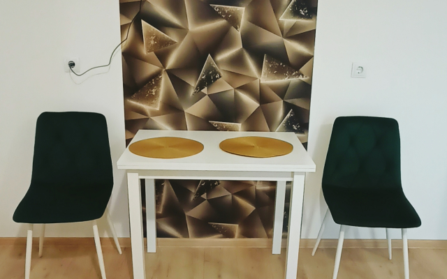 Квартира Гостевые квартиры Алеся с видом на лес и пруд