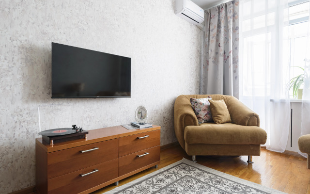 Квартира Лево-Булачная 50