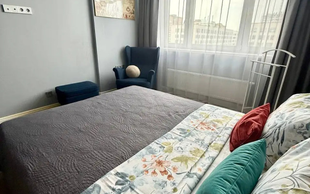 Sovremennaya U Trts Sitimoll Flat