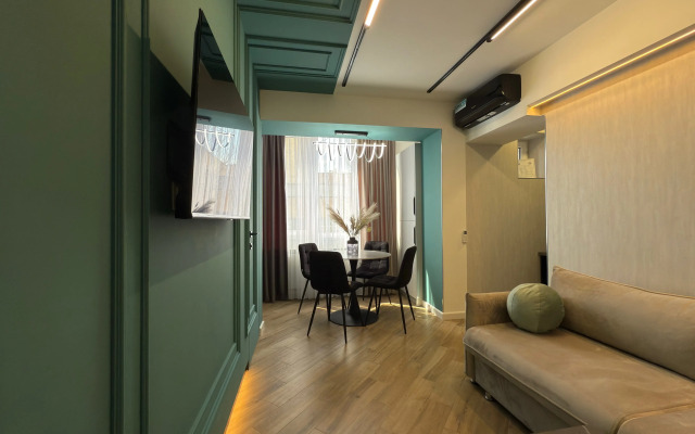 Cozy Haven 2 Historic City Center Flat