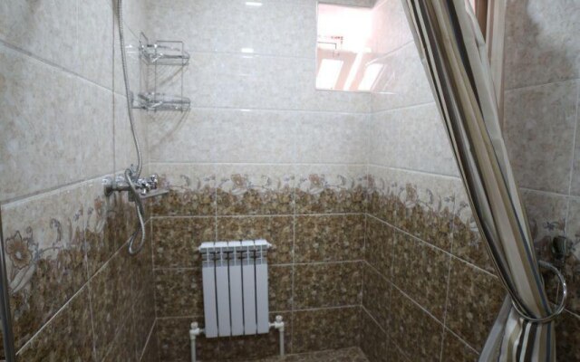 Firuza Guest House