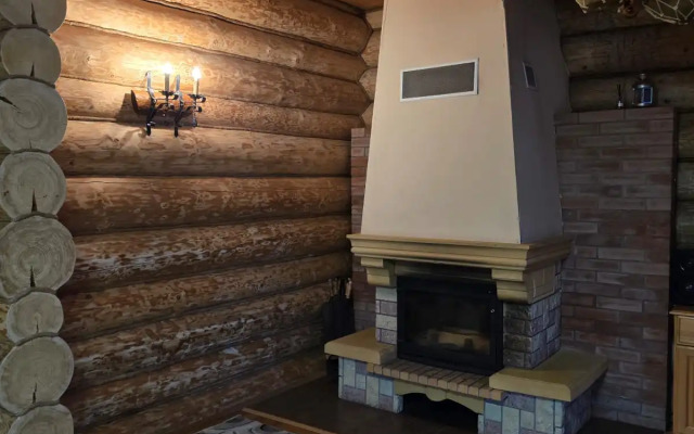 Частный дом Уница 300кв.м на первой линии озера Селигере