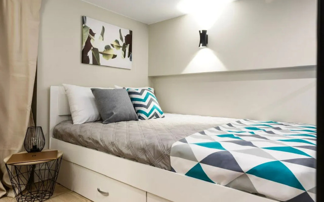 Dvukhurovnevy Loft V Tsentre Moskvy Apartment