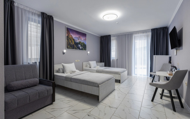Gornaya Kadril Redance Hotel