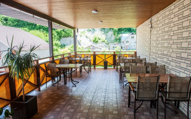 Stefaniya Guest House