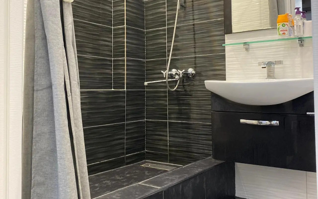 Uyutnaya Nefteyugansk 14 Mkr. 3 Dom Flat