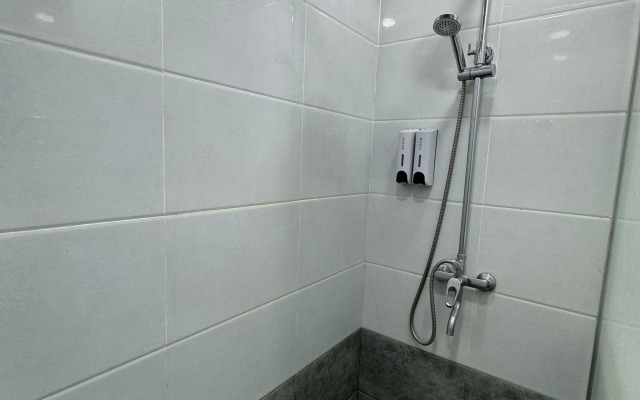 Lyuks na Nurkena Abdirova Apartments