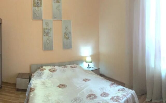 Апартаменты на Светланской 8