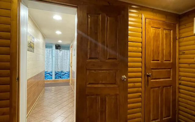 Kottedzh S Terrasoy I Basseynom Guest house
