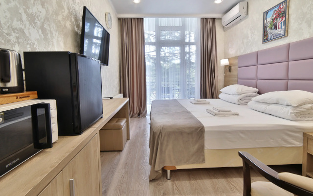 Apartamore Pokrovskiy Park S Vidom Na Park Apartments