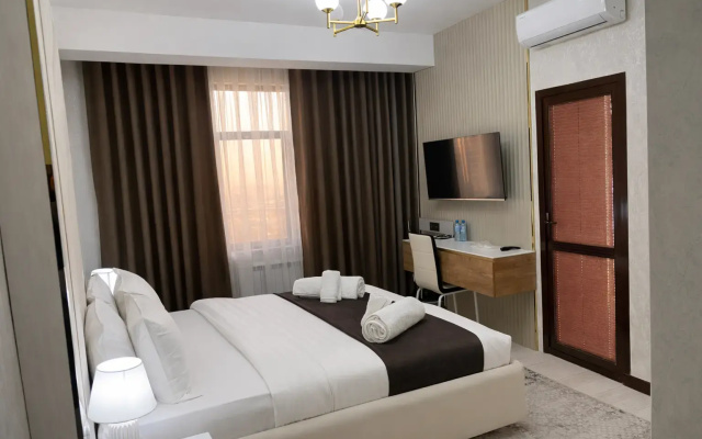 Отель Aram Baland Hotel 13th floor