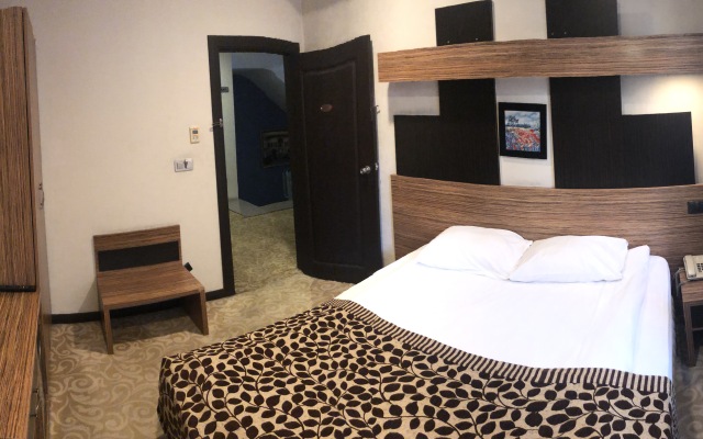 Akgol Hotel