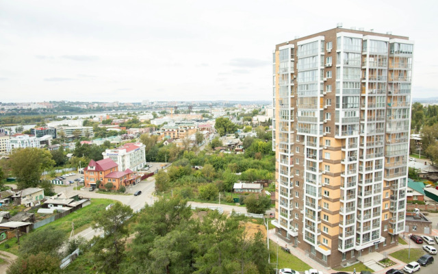 Osennyaya fantaziya vozle Modnogo kvartala Apartments