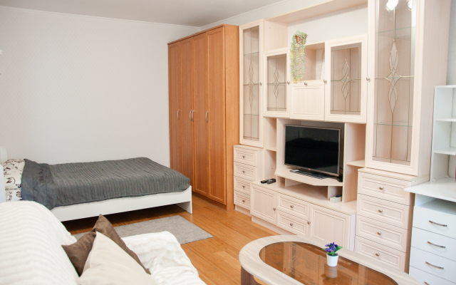Himkisnkij bul'var 5, peshkom do m. Skhodnenskaya 7 min Flat