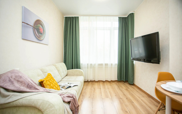 Unique Apart Vesta na Michurina ryadom s Kaznacheystvom. Azotom i Pivovarney Barzha na Michurina 58/3 Apartment