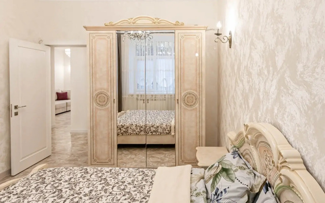 Квартира Двухкомнатная в Центре с Капитальным Ремонтом