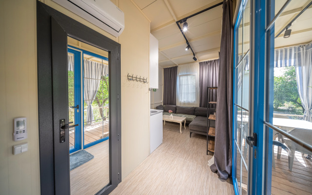 V Sadu 5 Km ot Morya Bungalow