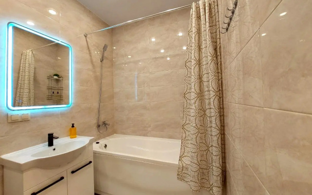 Kvartira Yevrodvushka V Novom Zhk Biznes Klassa Flat