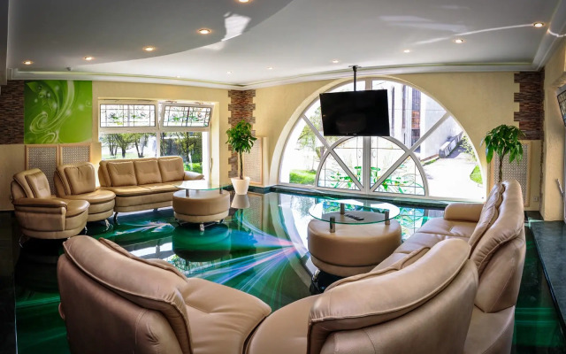 Intourist Hotel