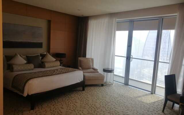 Ultimate Stay 4BR Burj Khalifa view, фото 4