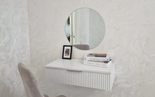 Апартаменты Flatirini на Братьев Темировых 69/3