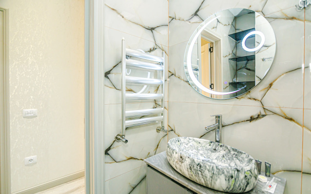 Luxury White in Nizami Street Apartments