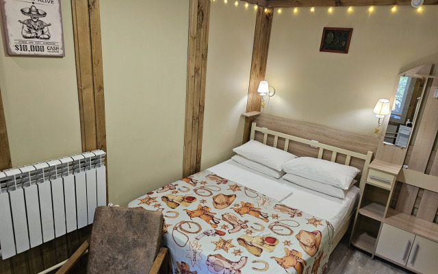 Lemon Joe Hotel