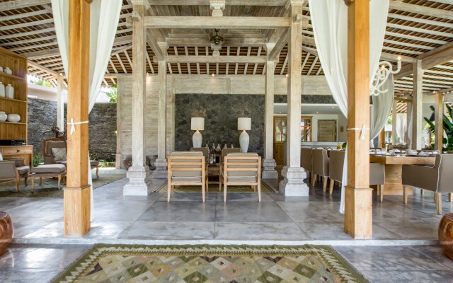 Mannao Estate Villa