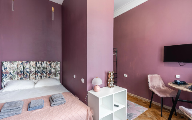 Апартаменты ВО 14/65 Розовое настроение