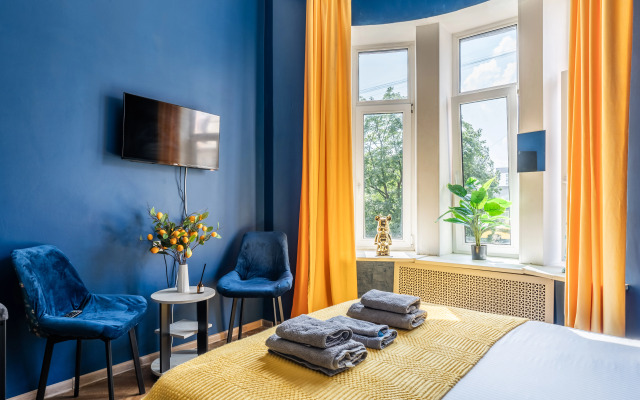 Апартаменты ВО 14/65 Синий свет