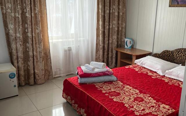 Гостиница ЗВЕЗДНАЯ (с. Подгорное)