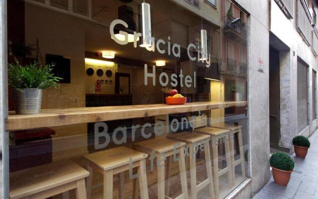 Gracia City by Arc House Hostel