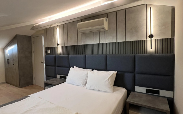 Lazlakar Hotel