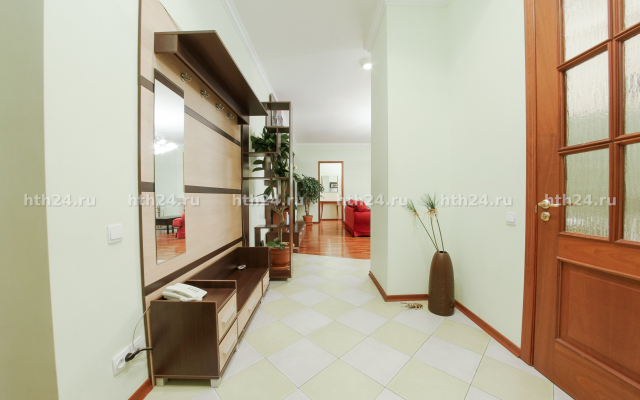 hth24 Na Marata 14 Apartments