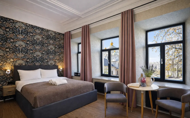 Butik apart-otel' Dom s Gargul'ami
