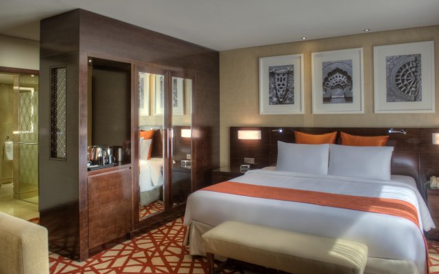 Crowne Plaza Dubai Deira an IHG Hotel