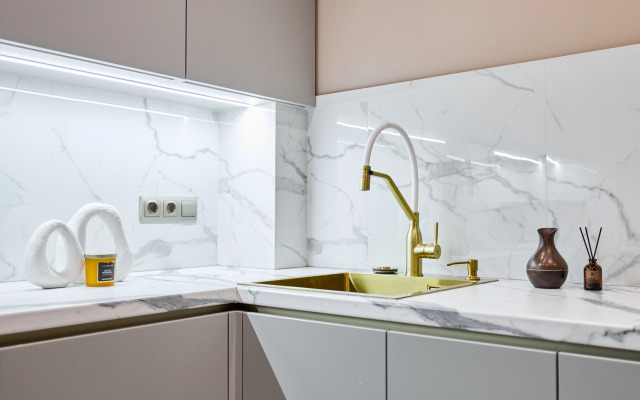 Квартира Просторная Возле Центральной Больницы