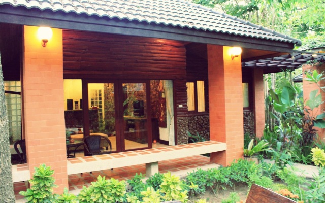 Polina Park Mini Hotel