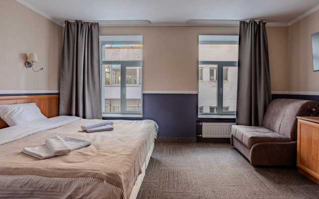 Отель Отельбург 17-я линия