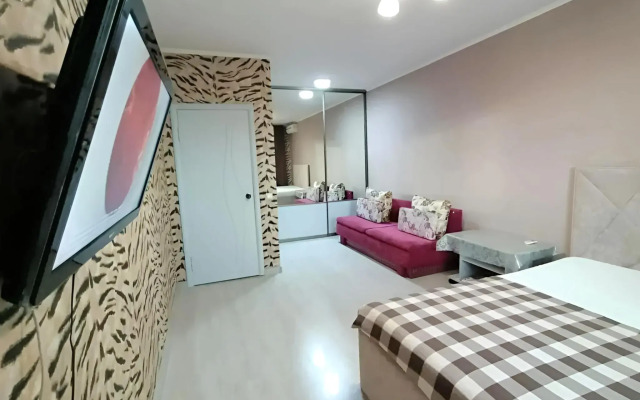 Квартира Чистопольская 23