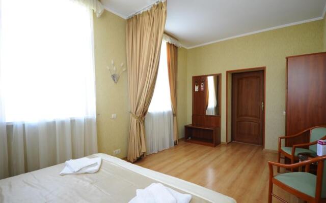 Viktoriya Villa Guest House